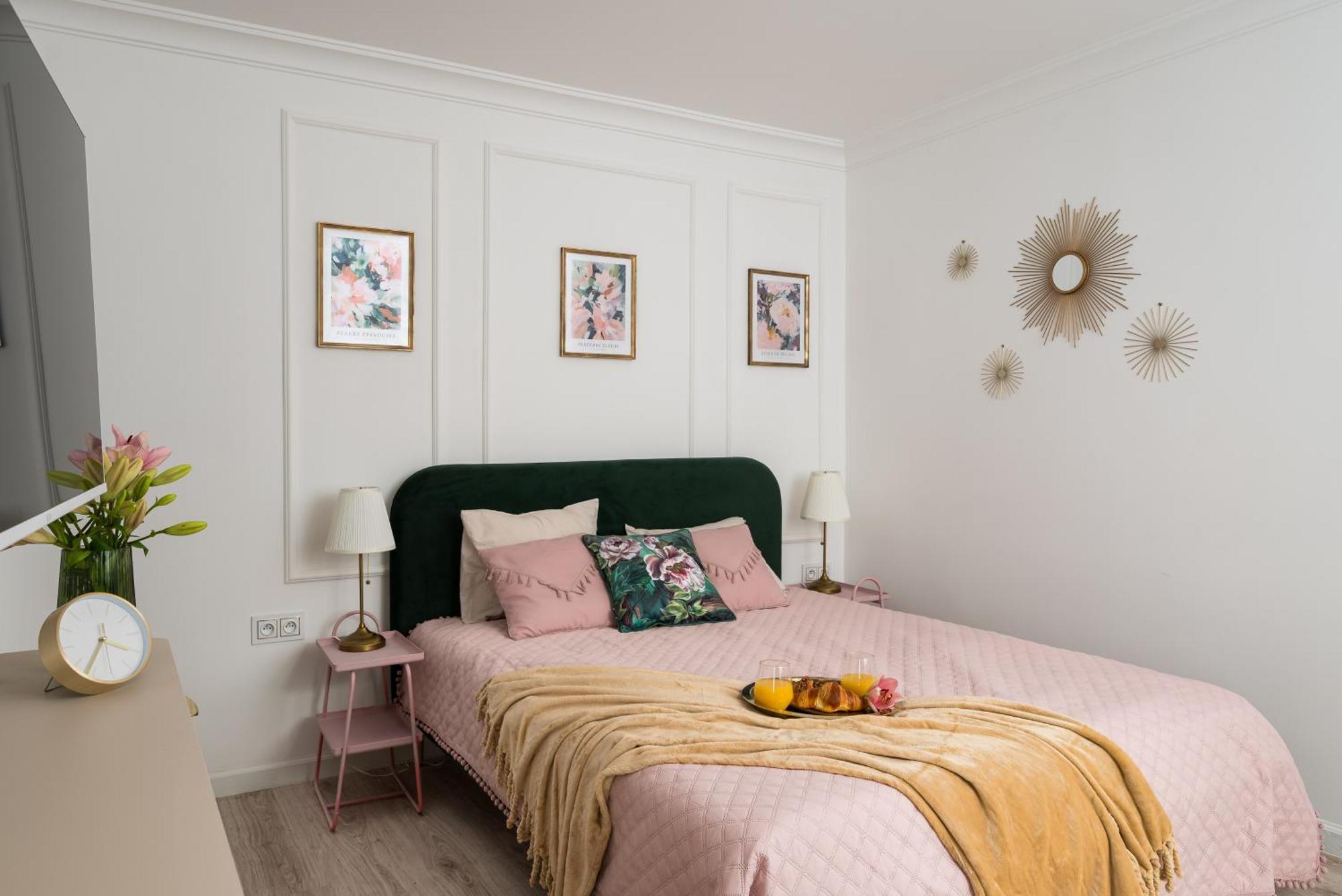 Lovely Downtown Studio At Most Lively Hoza Street, Discover Warsaw On Foot Екстериор снимка